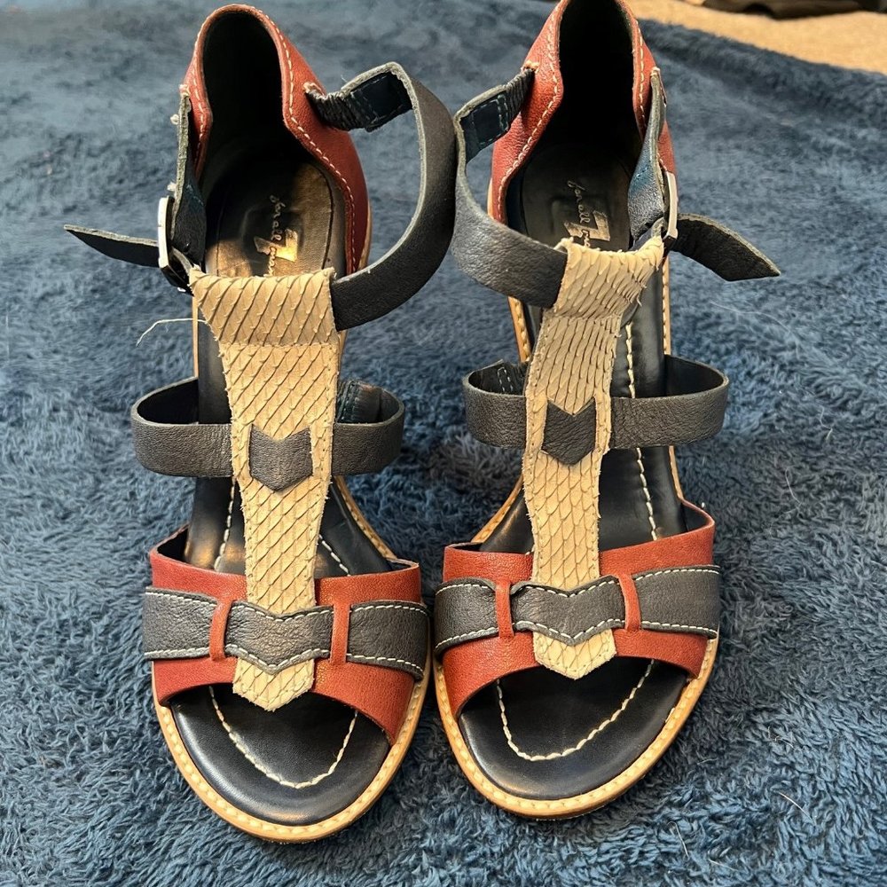 Vintage 7 For All Mankind Heels